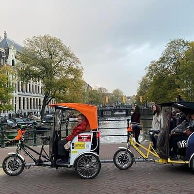 Private Amsterdam Experience—1 Hour Sightseeing Tour & Local Host