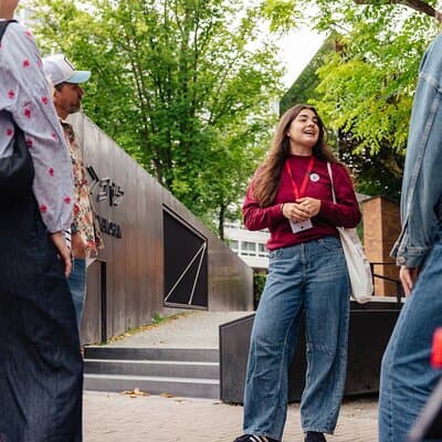Amsterdam : Anne Frank Walking Tour in EN/DE/IT/ES/FR 2