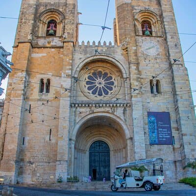 Lisbon Early Morning TukTuk Tour with a True Local Guide 3