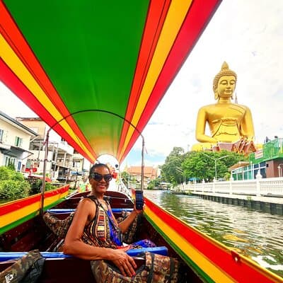 Private tour to Wat Pho, Wat Arun and Canal Tour&Flower Market