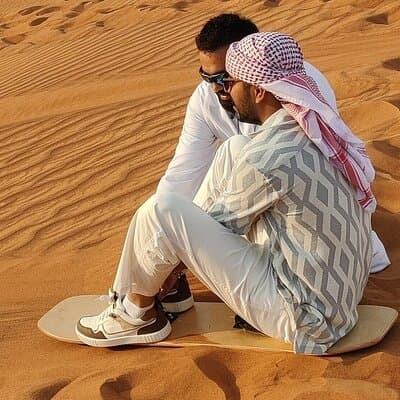 Dubai Desert Escape: Red Dunes Safari, Falcon, Camel & BBQ Dinner 2