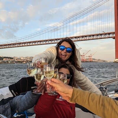 Private Boutique Lisbon Boat Tour Sunset Sailing and Drinks 2