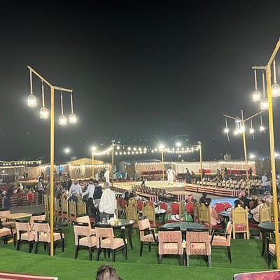 Evening Desert Safari With Live Shows and BBQ Dinner 2