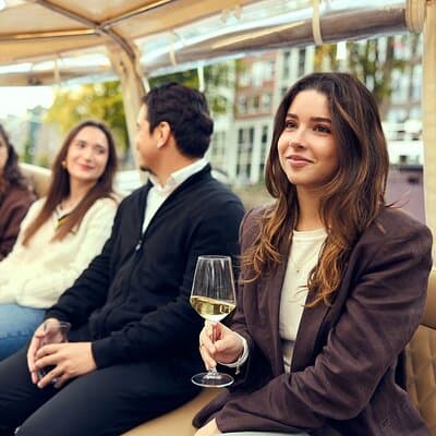 Amsterdam: Cheese Tasting Canal Cruise with Unlimited Drinks 4