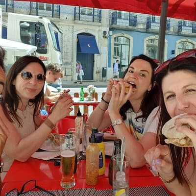 3 Hours Tuk Tuk Tour - Lisboa beyond the guidebooks 2