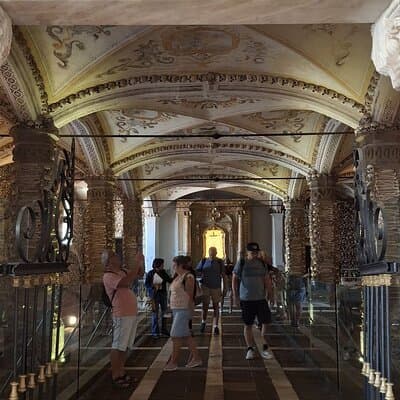 Tour of Évora