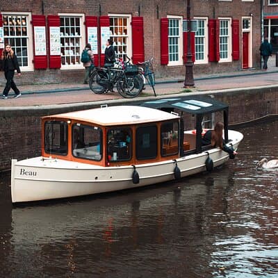 Group Boat Tour of Amsterdam Canals 2