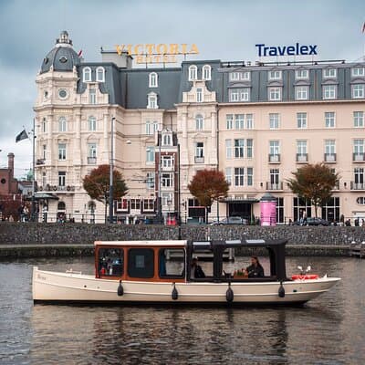 Group Boat Tour of Amsterdam Canals 3