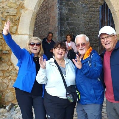 Day trip to Fátima Miradaire Caves Óbidos village and Castle 2