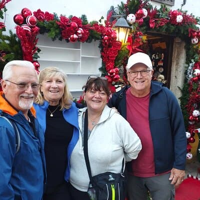 Day trip to Fátima Miradaire Caves Óbidos village and Castle