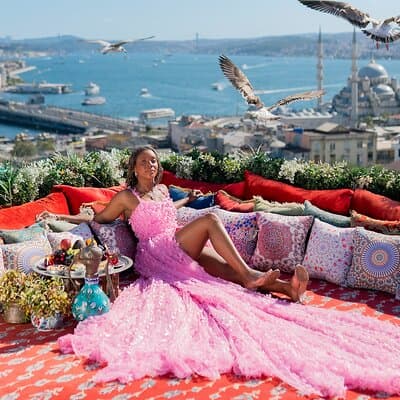 Rooftop Flying Dress Photoshoot in Istanbul