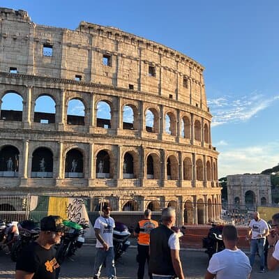 Rome: Colosseum Roman Forum & Palatine Hill guided Tour