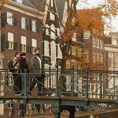 Private and Guided DE 3 Hours Walking Tour of Amsterdam 5