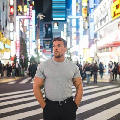 Experience Tokyo Through the Lens of a Local Artist 5