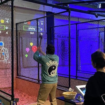 Amsterdam Axe Throwing Experience 3