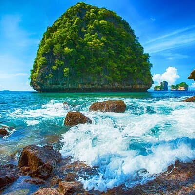 Phuket: Early Speedboat to Phi Phi, Bamboo, Snorkeling & Lunch