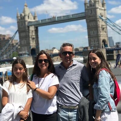 London Private Family Tour Museum Visit for Kids and Games