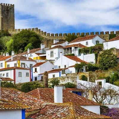 Lisbon: Dinosaur Footprints, Caves, and Obidos Tour 2