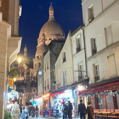 Paris Montmartre Guided Walking Tour with Tastings 2
