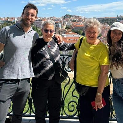 Lisbon Walk Made Easy: 3 Neighborhoods, Zero Climb! 2