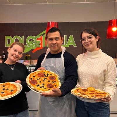 Roman Style Pizza Cooking Class & Spritz Making in Rome 4