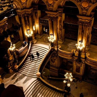 History of Fashion: Haute Couture and Revolution in Paris 2