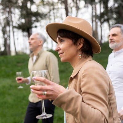 Private Dalí’s World Wine and Cava Tour with Hotel pick-up from Barcelona 4