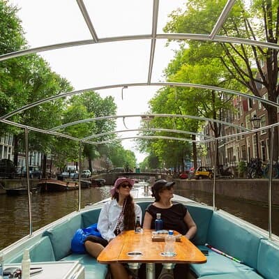 Amsterdam 90-min Private Canal Cruise with Live Guide and Drinks 4