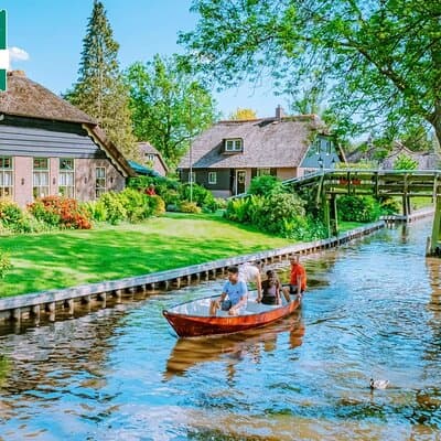 Giethoorn Private Tour & Boat Trip From Amsterdam 2