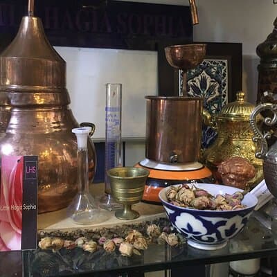 Aromatherapy Workshop / Distillation Aromatic Oils in Istanbul