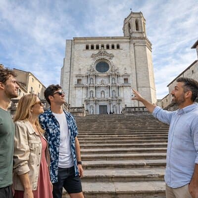 Game of Thrones: Medieval Girona Private Tour with Hotel pick-up