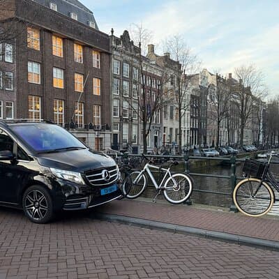 Private Airport Transfer Amsterdam Airport to or from Amsterdam 3