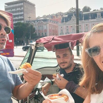 Halfday Tuk Tuk Tour Lisbon Highlights-Viewpoints-Local Stories 4