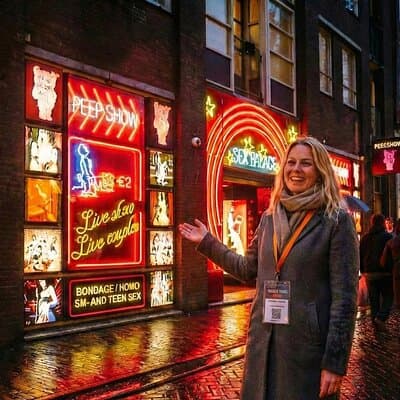 Private Amsterdam Red Light District tour including sex museum 4