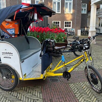 Explore Amsterdam in 75 Minutes – Pedicab Rickshaw City tour 3