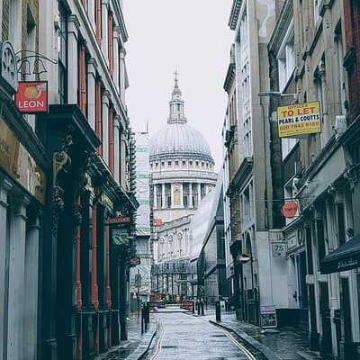 Private Walking Tour: Historic and Hidden Pubs of London 3