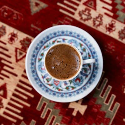 Old Istanbul Uncovered: Courtyards, Stories & Coffee with a Local