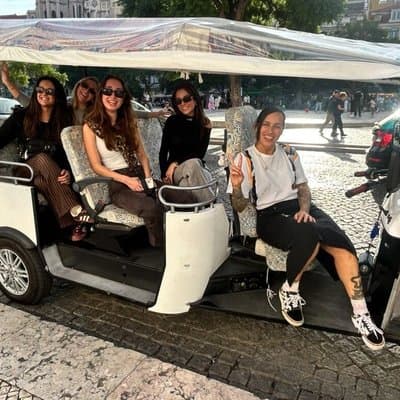 Lisbon Private Tuk Tuk Tour Alfama and Viewpoints