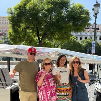 Lisbon Private Tuk Tuk Tour Alfama and Viewpoints 4