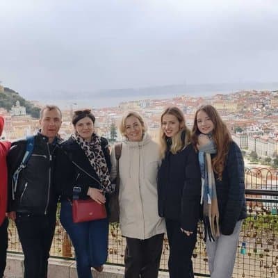 Lisbon Tuk-Tuk Tour: Alfama Highlights & Hidden Gems Private 1.5h 2