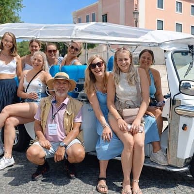 Halfday Tuk Tuk Tour Lisbon Highlights-Viewpoints-Local Stories