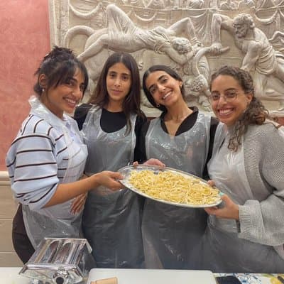 Rome Cooking Class: Make Authentic Pasta & Tiramisù in Trastevere