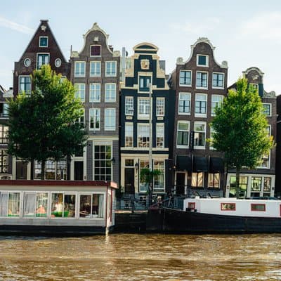 Amsterdam: German Canal Cruise with unlimited drinks 4