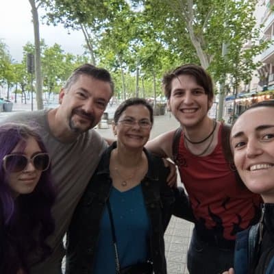 Barcelona : Private Tour of Must See Spots