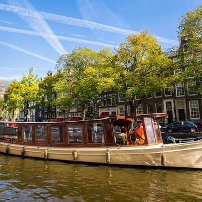 Amsterdam: Saloon Boat Cruise + Unlimited Drinks & Bite option