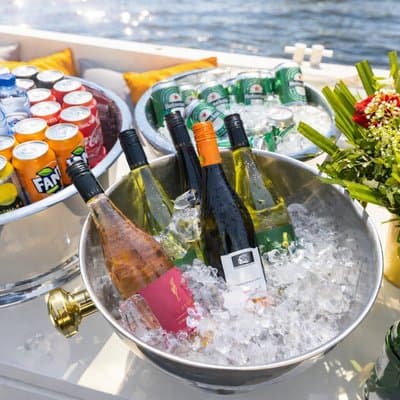 Amsterdam German Canal Cruise with Unlimited Drinks option 4