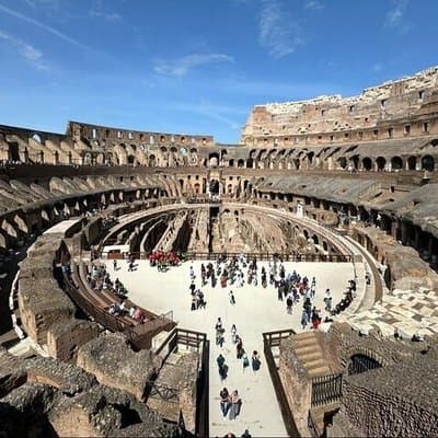 Dream Tour Guided tour of the Colosseum (semi-private) 4