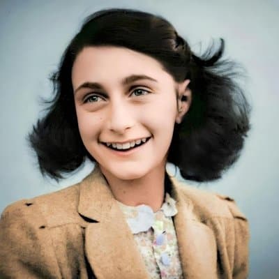 In the Footsteps of Anne Frank: Amsterdam during WWII
