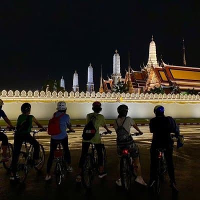 HD-01 Koh Rattanakosin old town cycling with The Giant Swing, and more 5