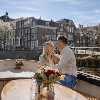 Private Romantic Canal Cruise Amsterdam with Bubbly and Snacks